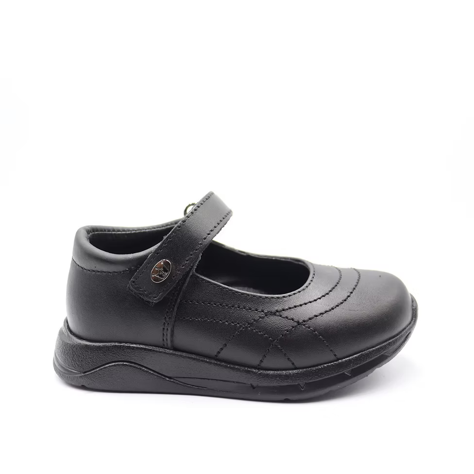 Zapato escolar negro para niña con correa - cómodo y resistente
